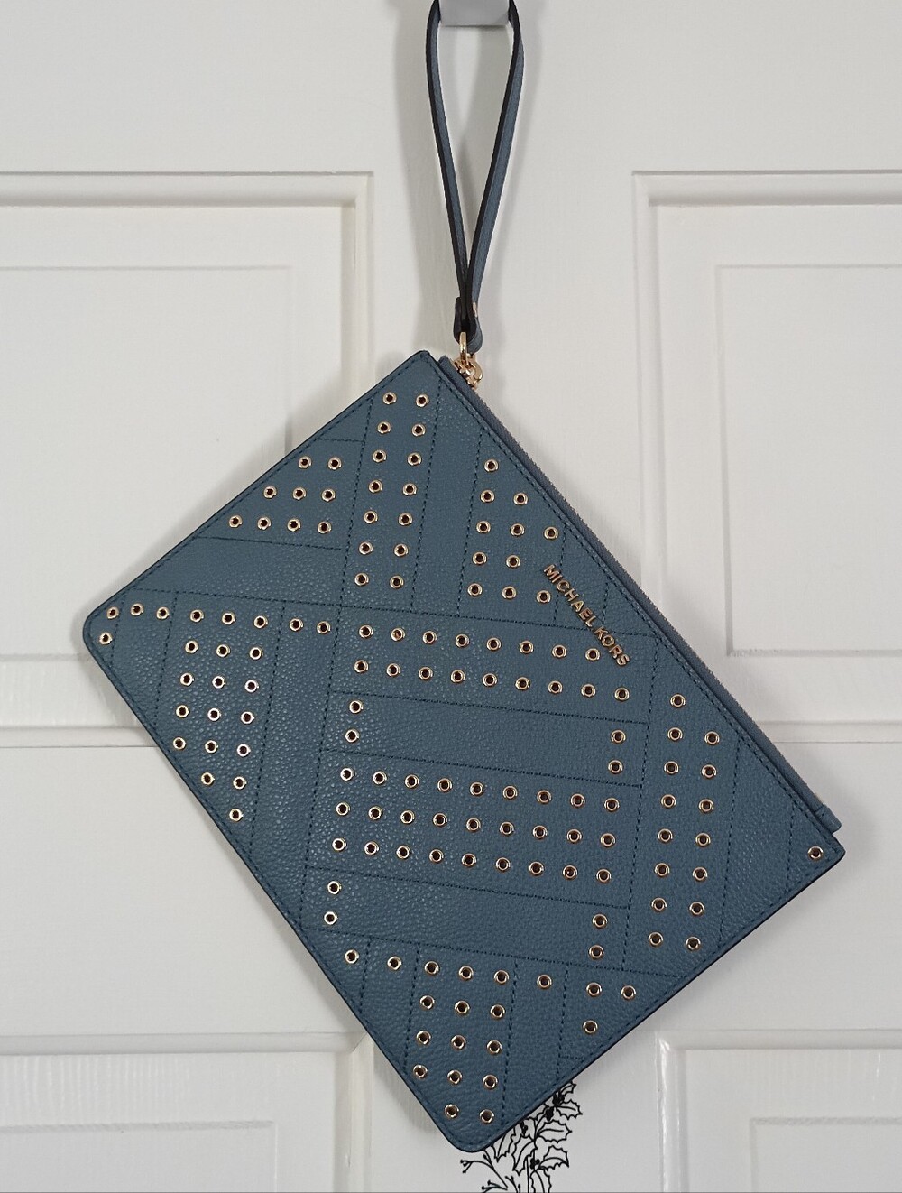 Michael Kors Slim Clutch
